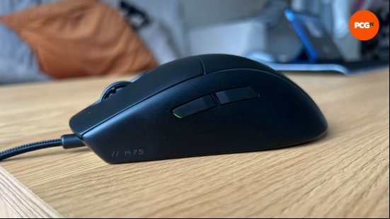 Corsair M75 wired closeup