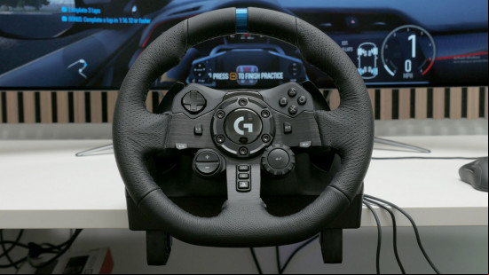 Logitech G923